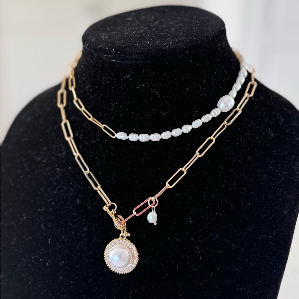 Gold Layered Necklace Multilaye Chunky layered Pearl Paperclip Chain Nec… - Picture 2 of 11